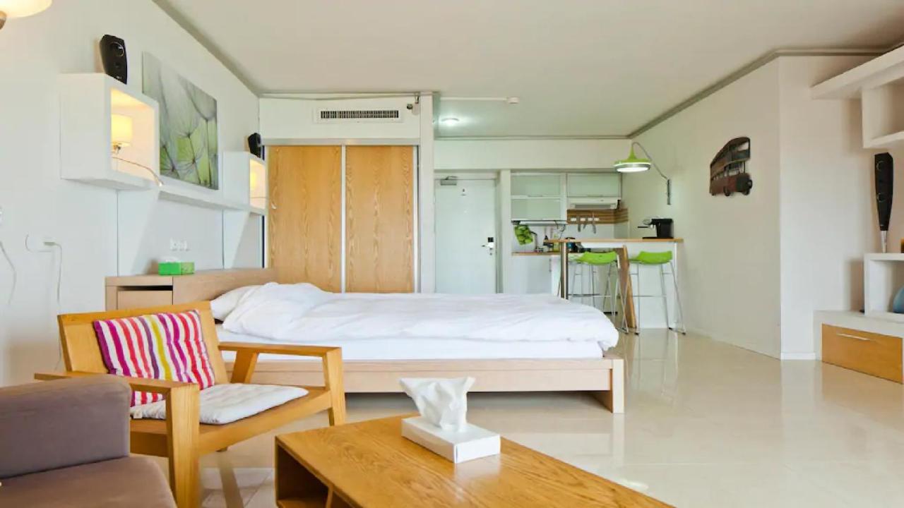 Luxury Sea View Apartment Herzelia Exterior foto